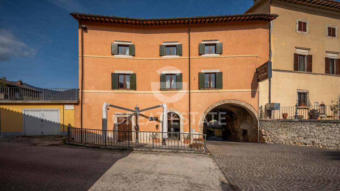 Apartment in Cerreto di Spoleto, Umbria, Italy 4 - 17410815