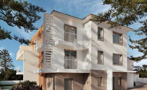 Apartment in Carcavelos e Parede, Lisbon, Portugal 1
