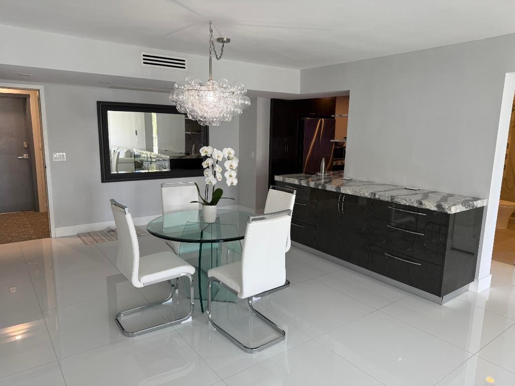 Condo in Palm Beach, Florida, United States 4 - 17418307