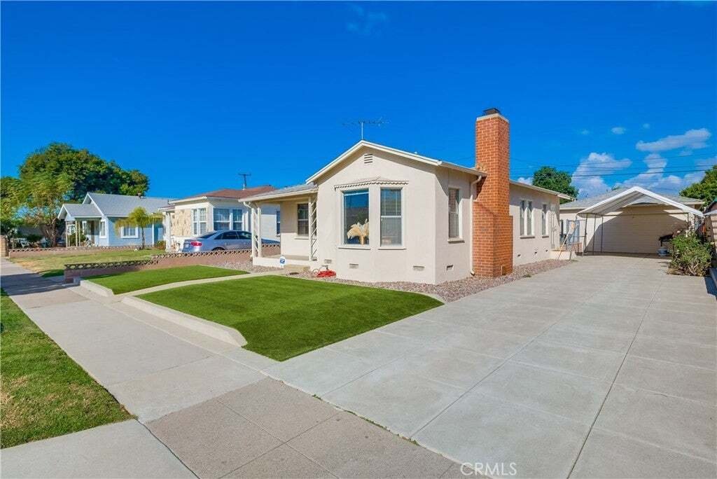 House in Carson, California, United States 3 - 17411802