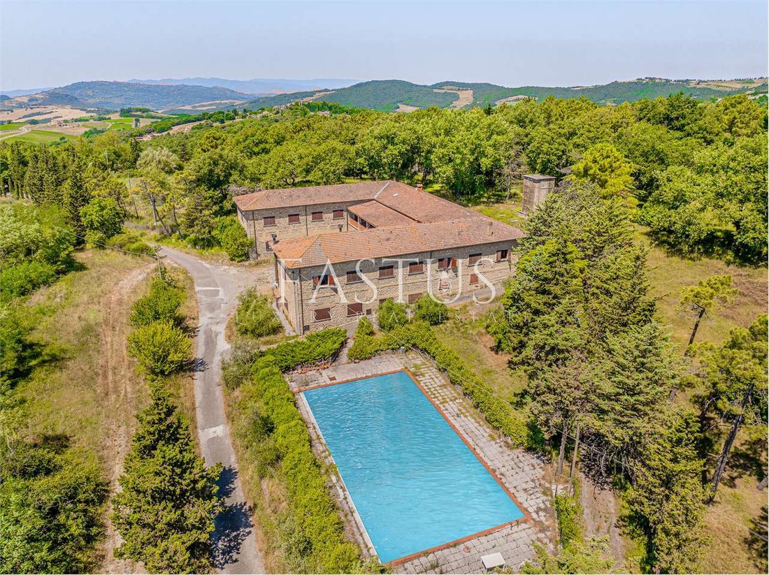 Villa in San Gimignano, Tuscany, Italy 5 - 17410662