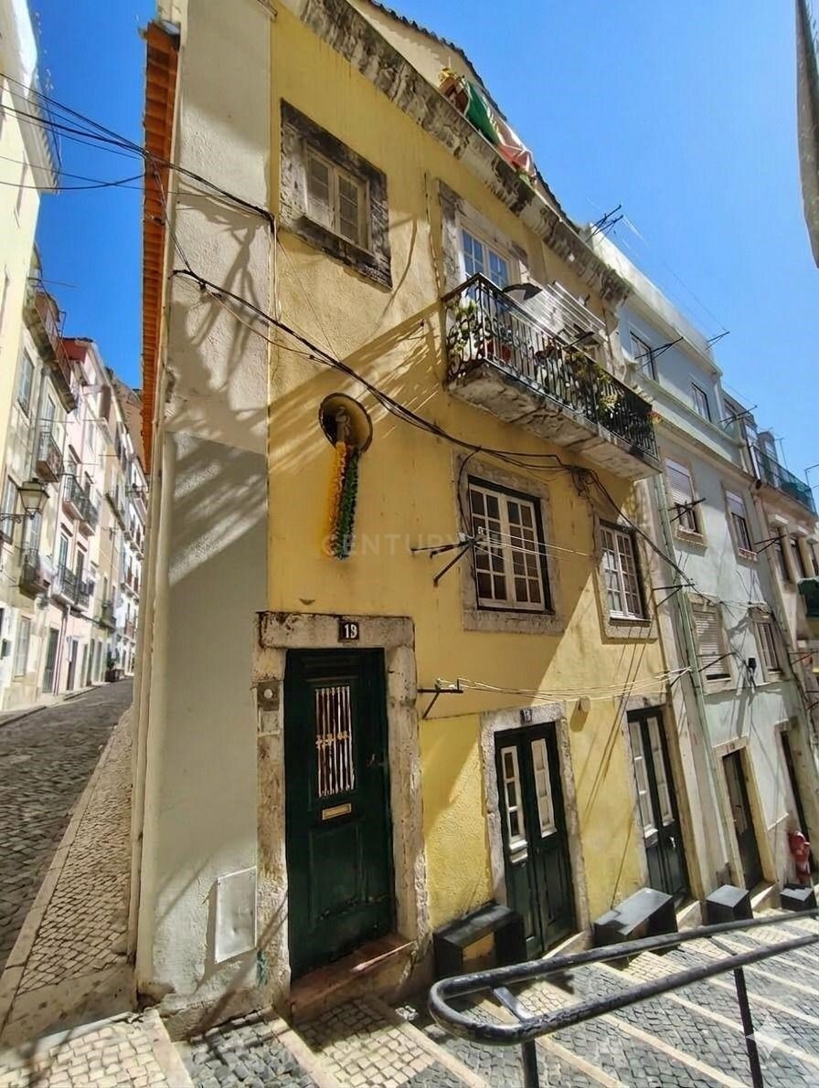 House in Misericordia, Lisbon, Portugal 3 - 17411709