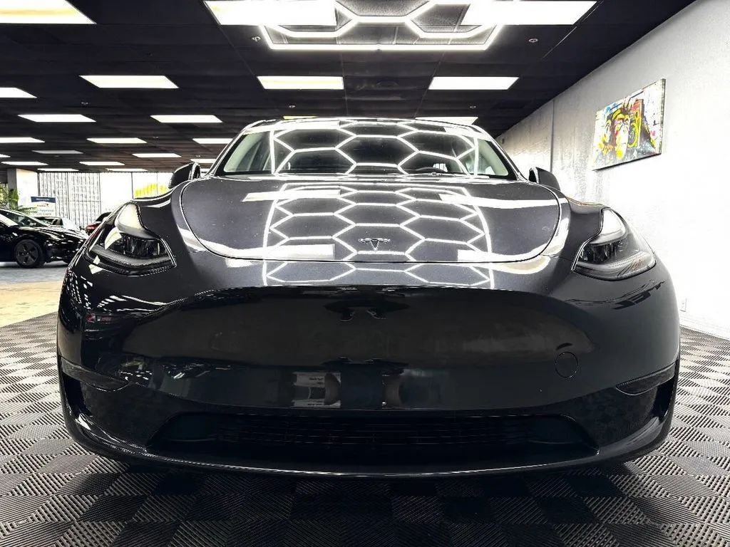 Suv in Las Vegas, NV, United States 3 - 17335862