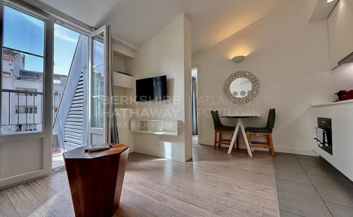Apartment in Santo Antonio, Lisbon, Portugal 1