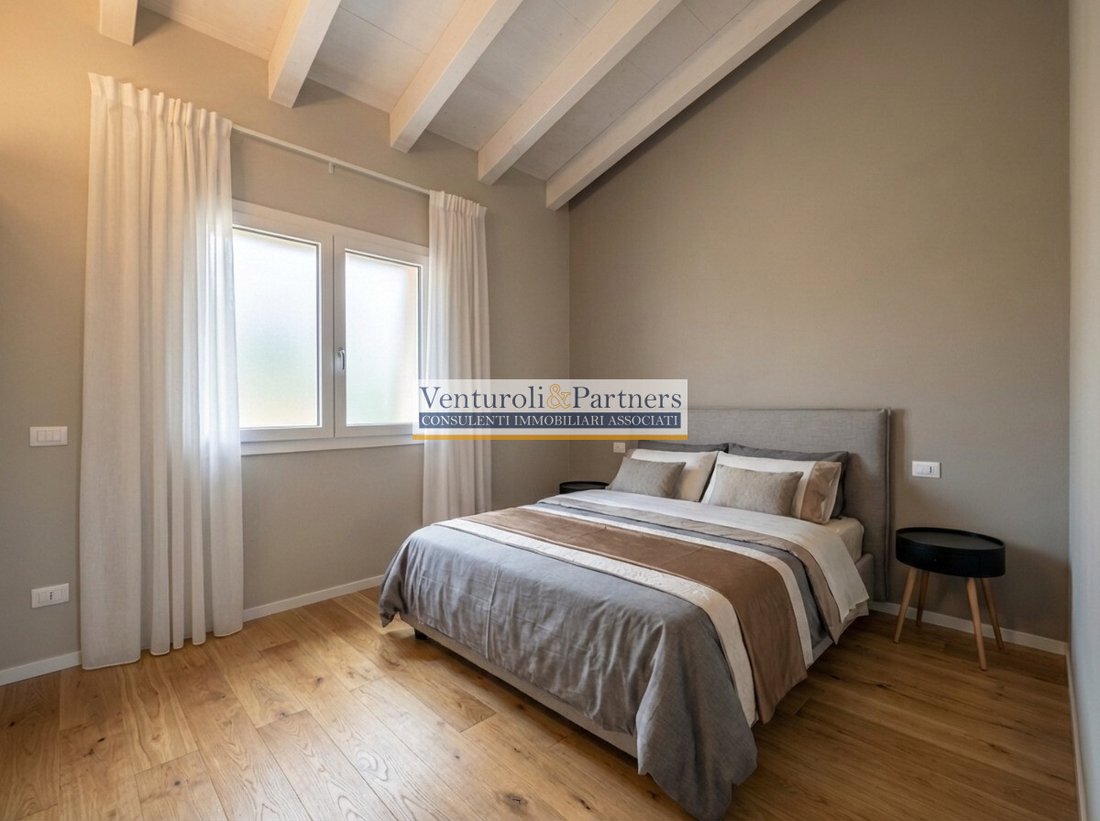 Villa in Padenghe sul Garda, Lombardy, Italy 4 - 17412343