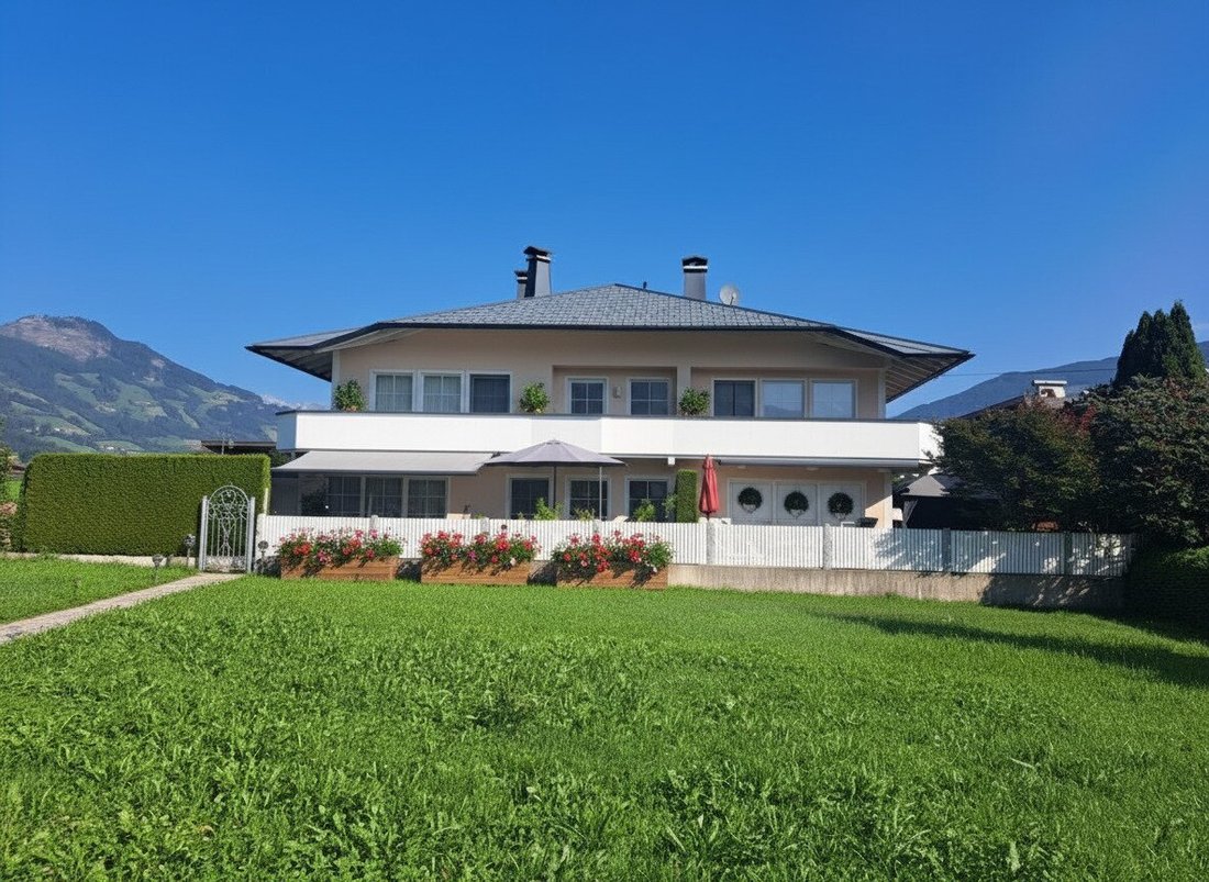 Uderns, Tyrol, Austria 2 - 17028834