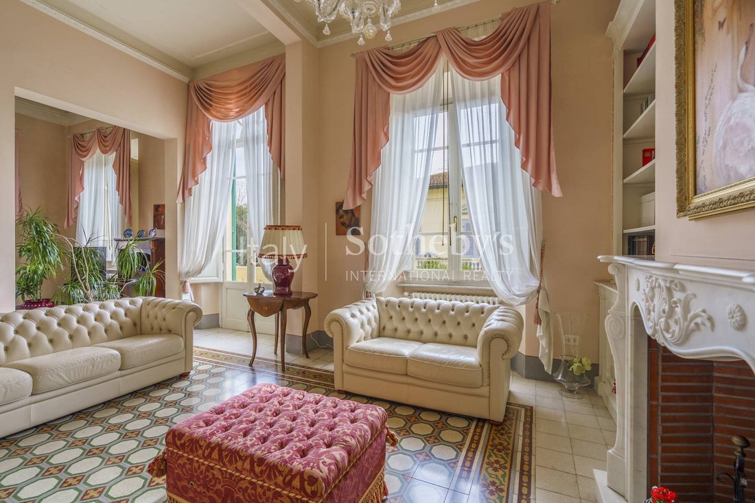 House in Historic Center, Viareggio, Tuscany 2 - 17415346