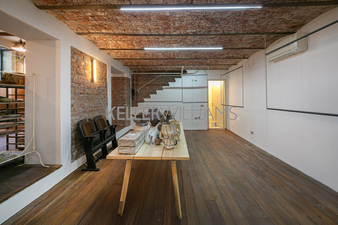 Apartment in Porta Venezia - Repubblica, Milan, Italy 4 - 17411187