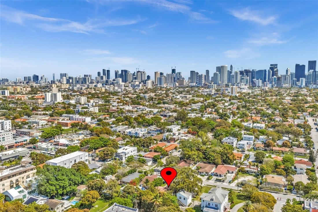 Miami, Florida, United States 5 - 17416226