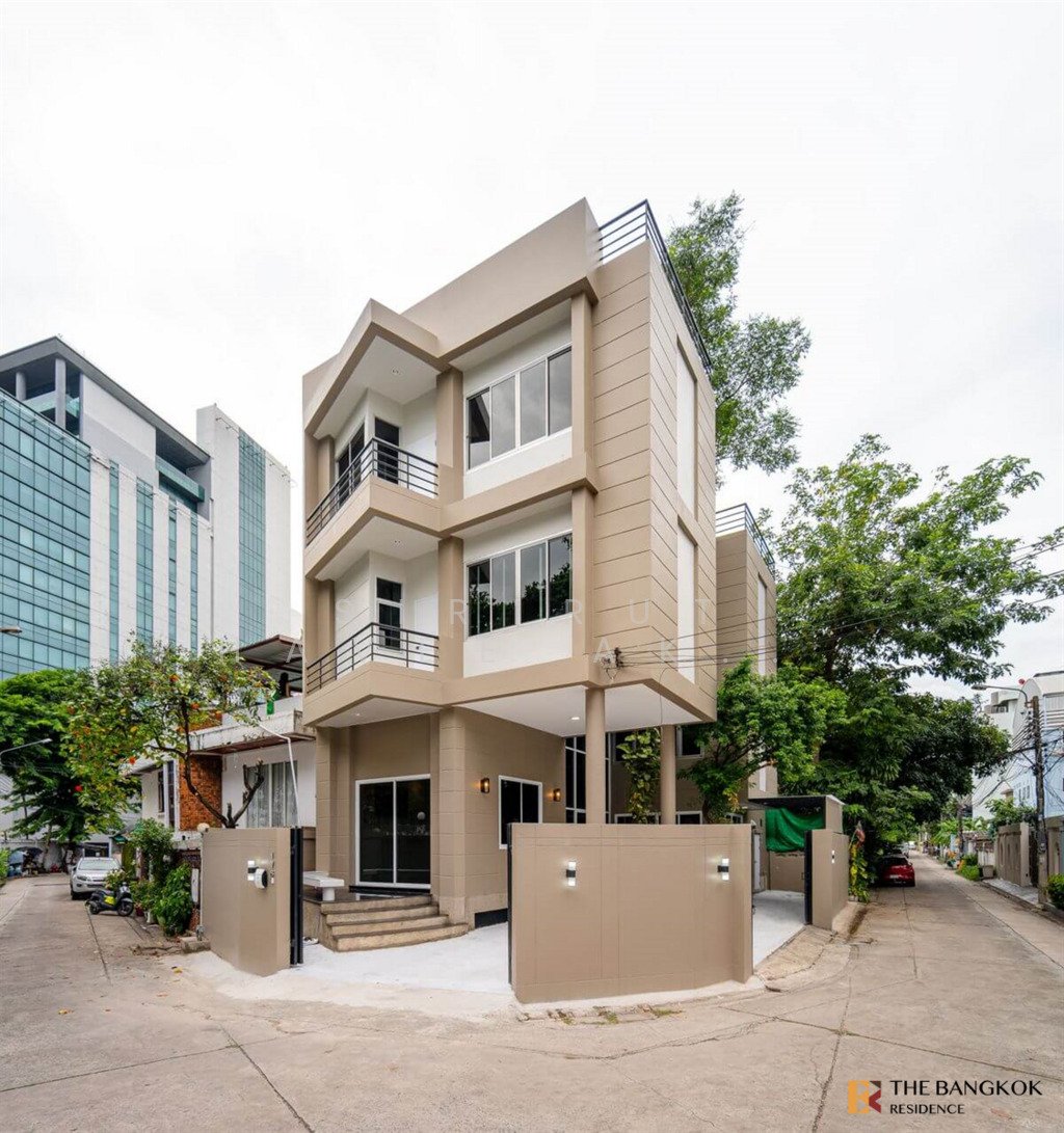 House in Chom Phon, Bangkok, Thailand 1 - 17415080