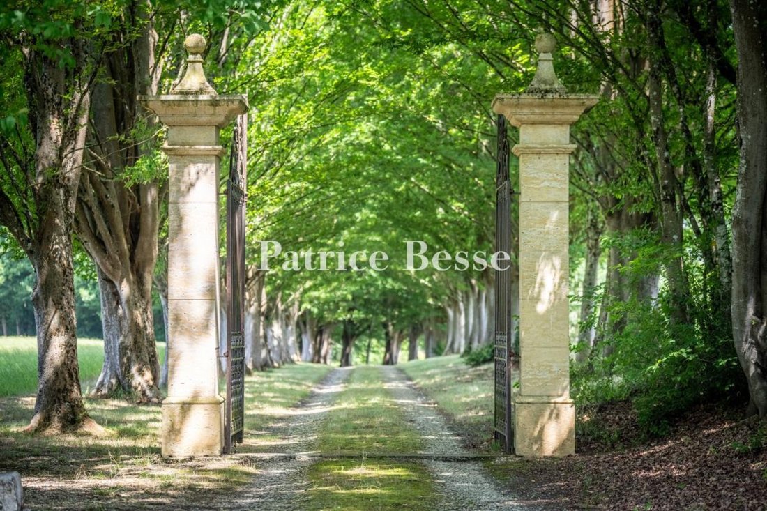 House in Faubourg Nord, Auch, France 1 - 15909437