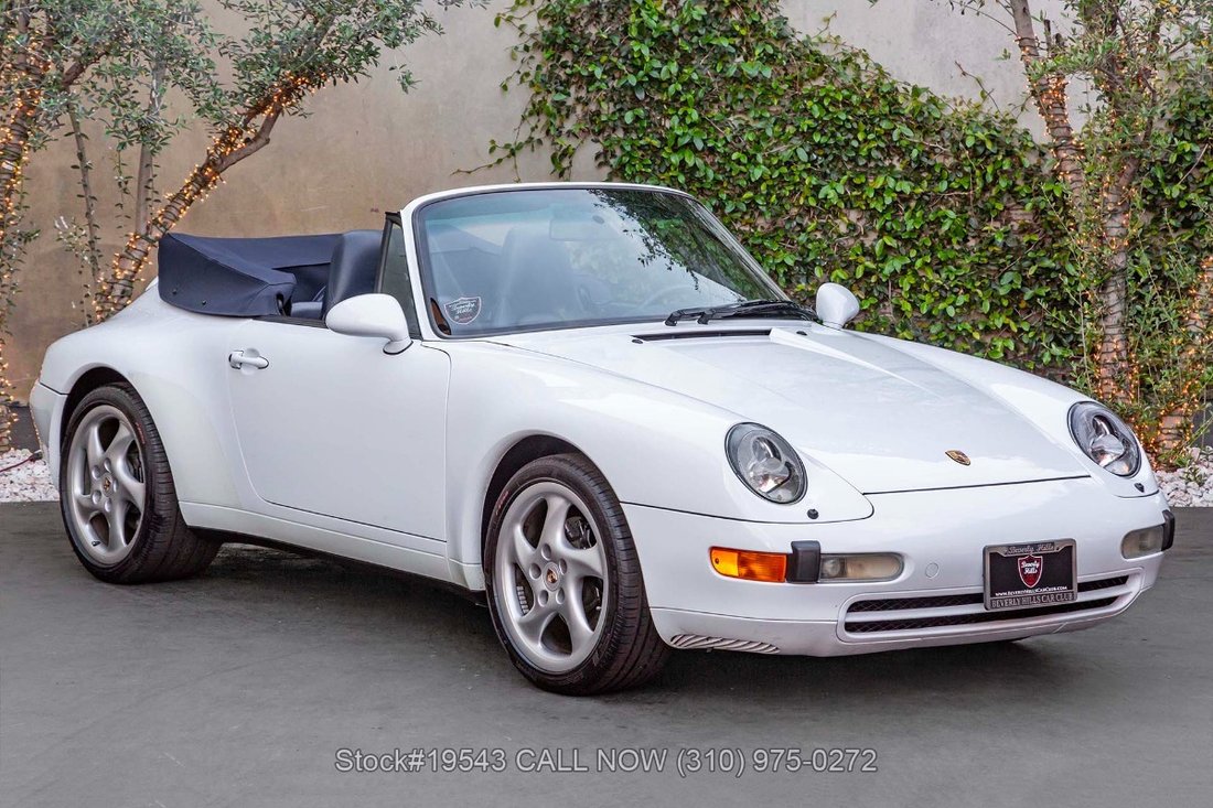 Porsche 993 in Los Angeles, CA 1 - 17419790