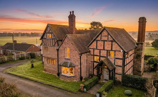 Farm Ranch in Wolverley, England 1
