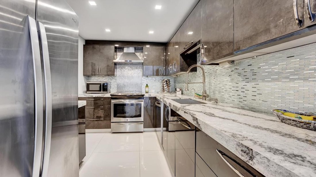 Condo in Palm Beach, Florida, United States 5 - 17418307