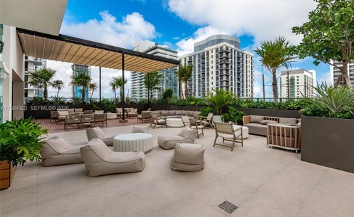 Condo in Miami, Florida, United States 1