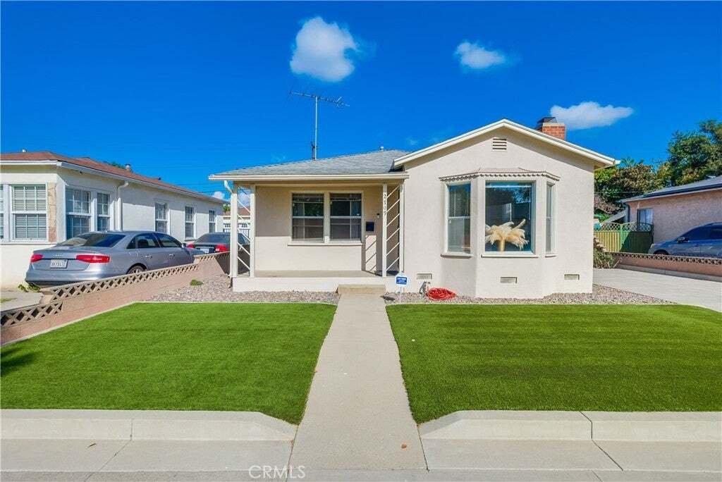 House in Carson, California, United States 1 - 17411802
