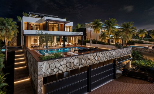 Villa in Estepona, Andalusia, Spain 1