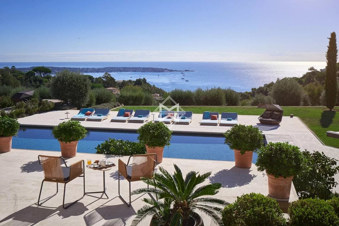 Villa in La Maure-Super Cannes, Vallauris, France 4 - 10484610