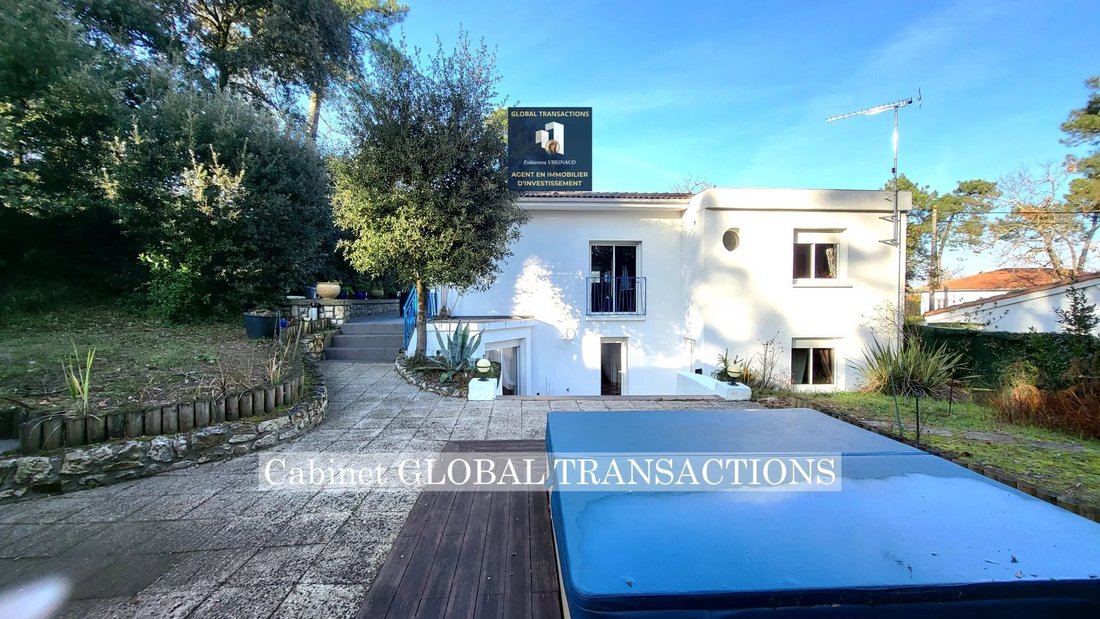 House in Parc Maisonfort, Royan, France 2 - 17408019