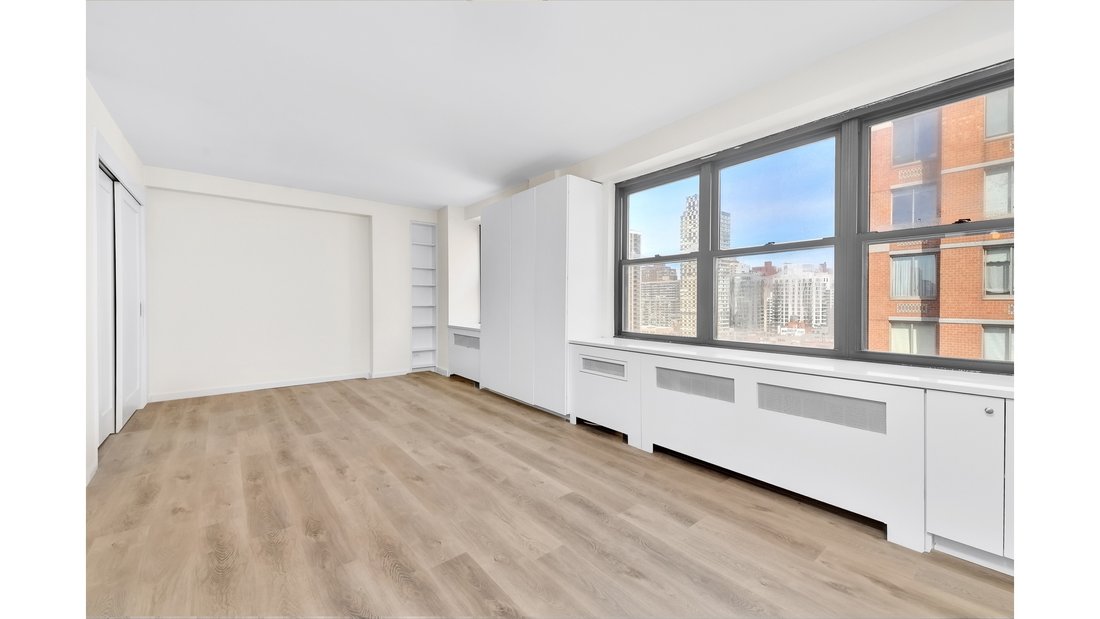 Co Op in New York, New York, United States 3 - 17416263