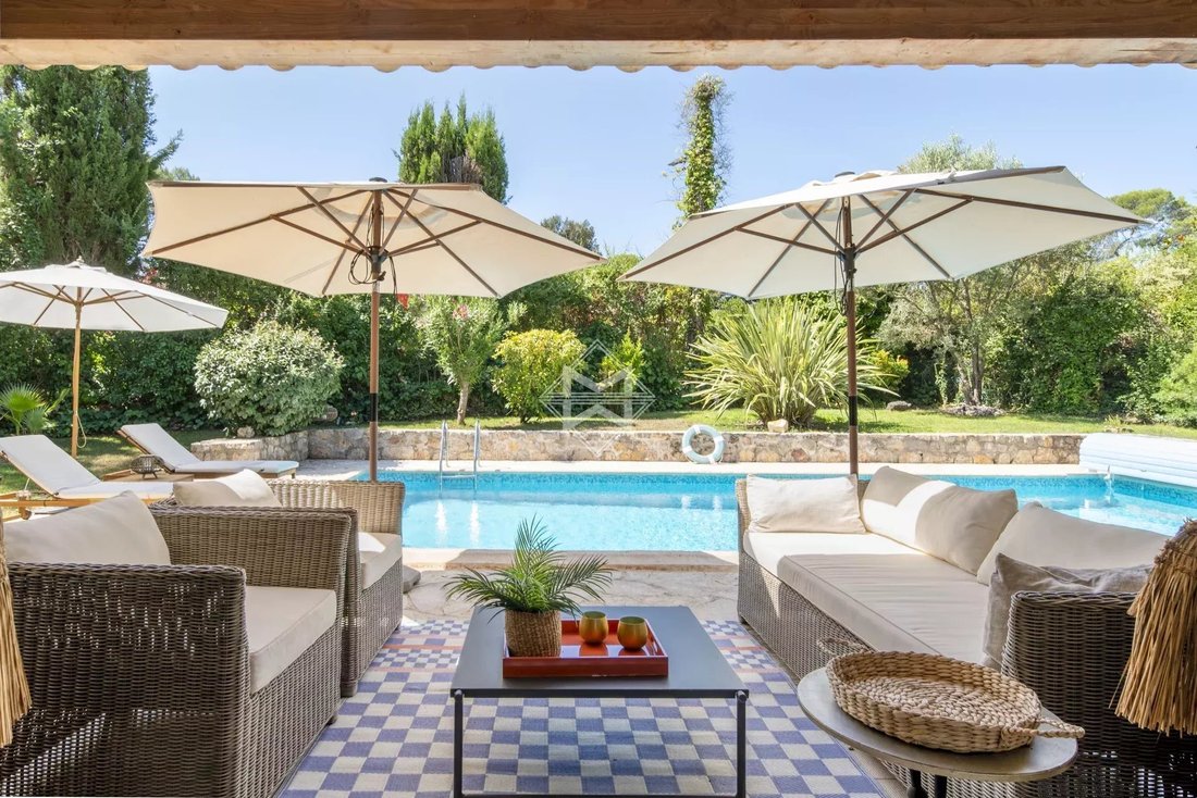 Villa in Mougins, Provence-Alpes-Côte d'Azur, France 3 - 17408788