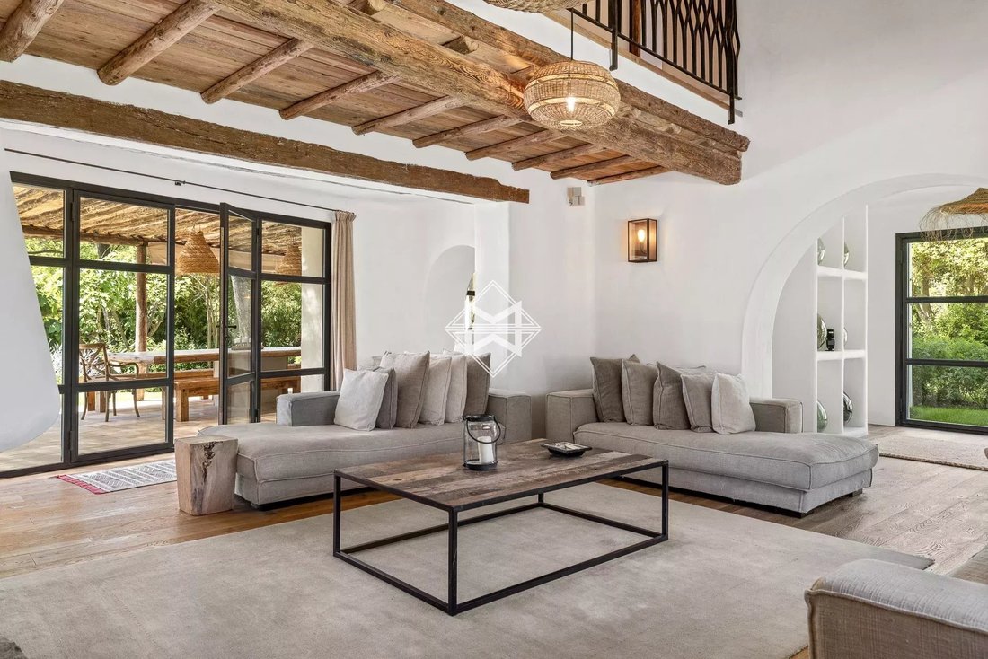 Villa in Mougins, Provence-Alpes-Côte d'Azur, France 3 - 17408777