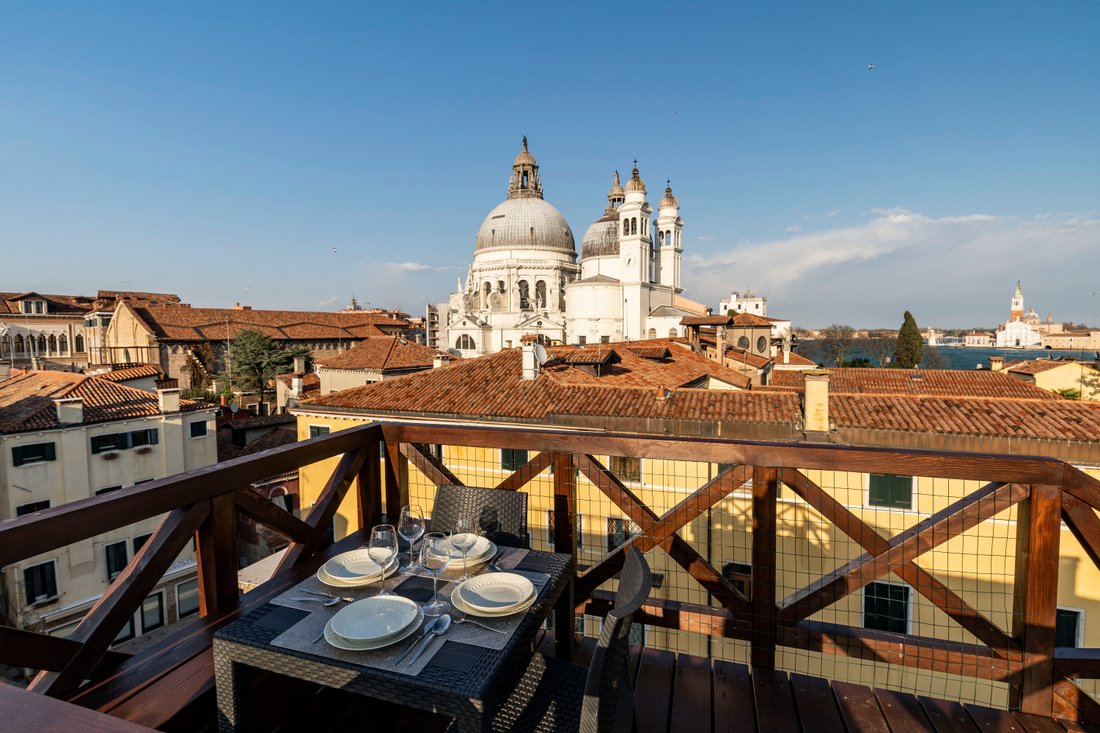 Apartment in Dorsoduro, Venice, Italy 3 - 17414571