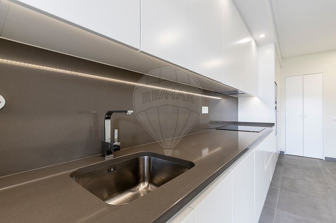 Apartment in A dos Cunhados e Maceira, Lisbon, Portugal 4 - 17408163