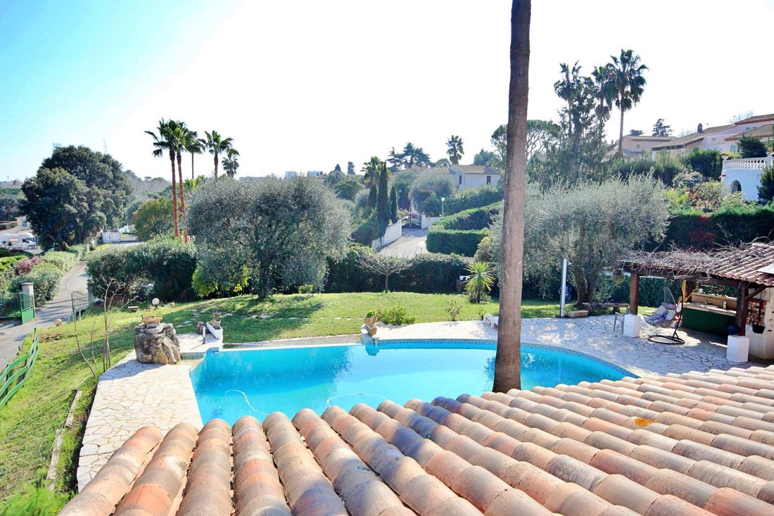 Villa in Fontmerle, Antibes, France 4 - 17412022