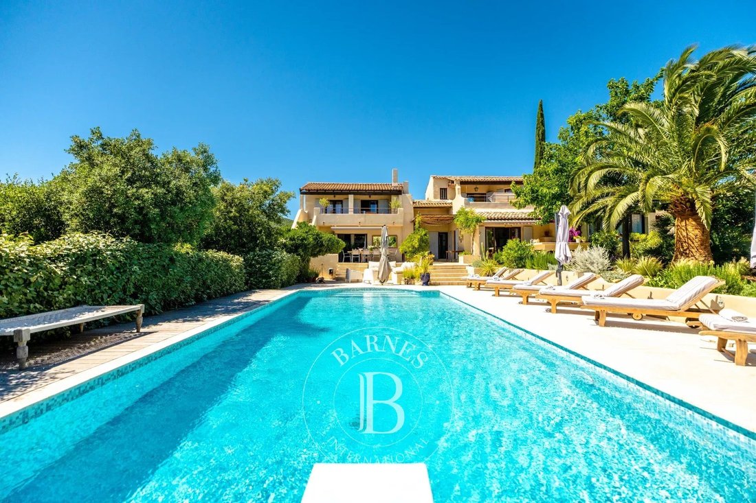 Villa in Basse Suane-Les Virgiles, Sainte-Maxime, France 2 - 17417528