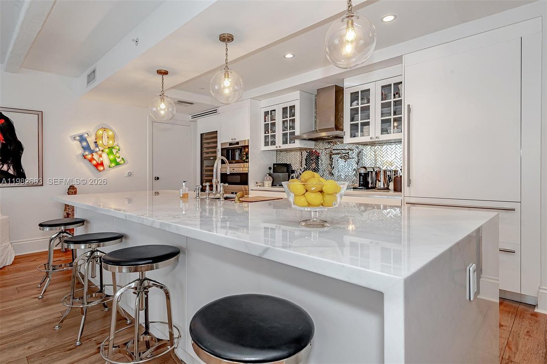Condo in Miami, Florida, United States 2 - 17417329
