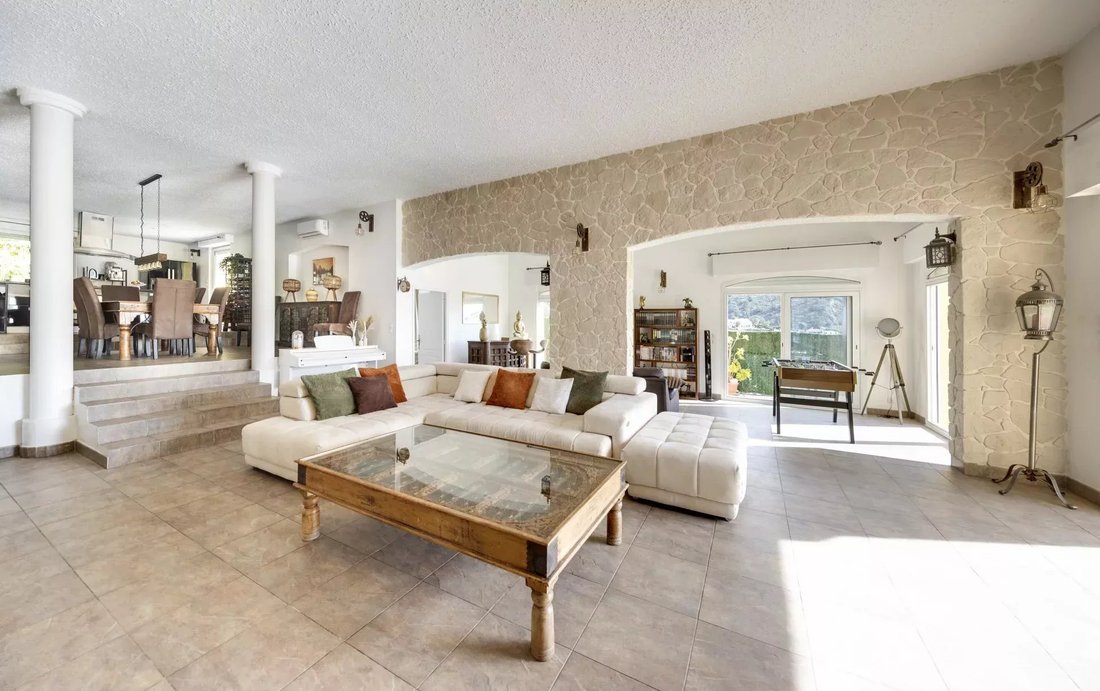 House in Èze, Provence-Alpes-Côte d'Azur, France 3 - 17408651