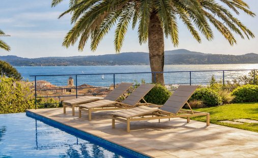 Villa à Sainte-Maxime, Provence-Alpes-Côte d'Azur, France 1