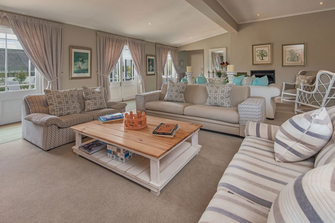 House in Hermanus, Western Cape, South Africa 5 - 17412020