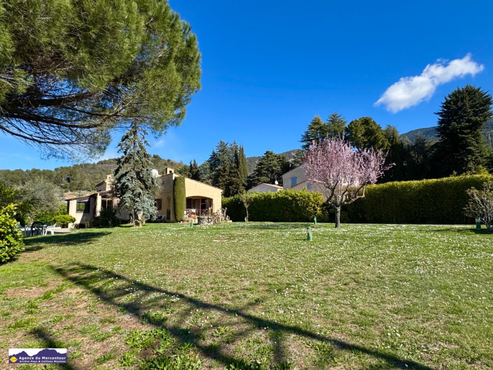 Villa in Levens, Provence-Alpes-Côte d'Azur, France 3 - 17391162