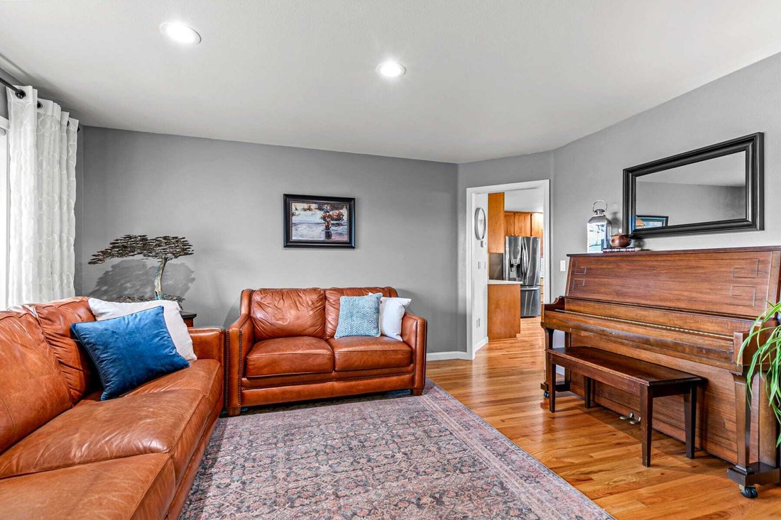 House in Medford, Oregon, United States 4 - 17408752