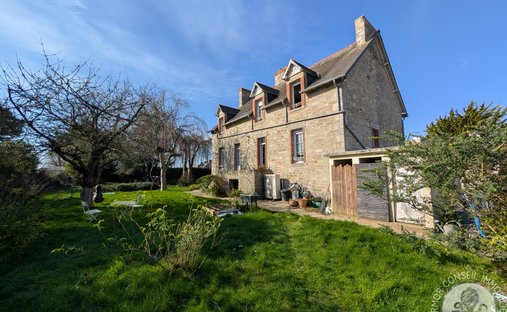 Casa en Saint-Cast-le-Guildo, Bretaña, Francia 1