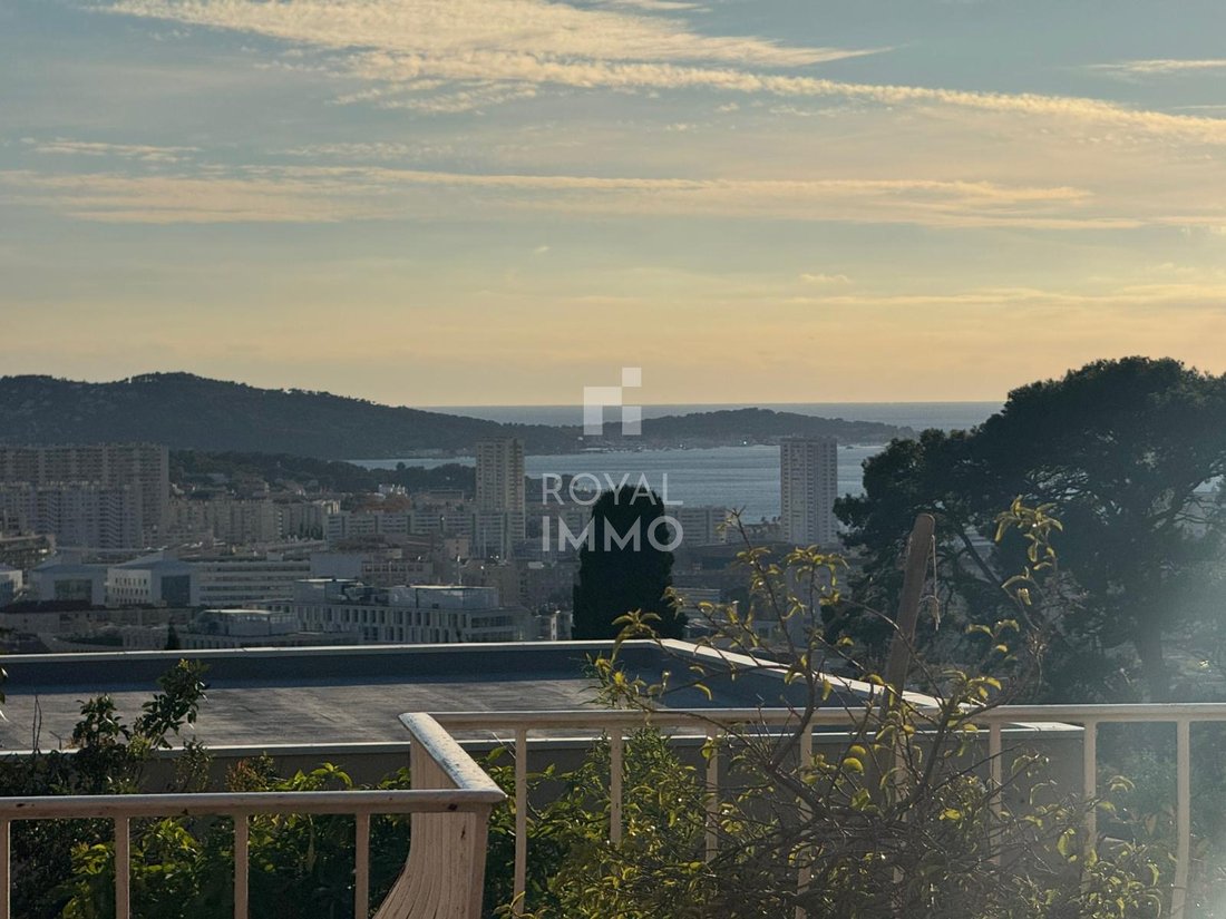 Apartment in Le Faron-Fort-Rouge, Toulon, France 2 - 16398555