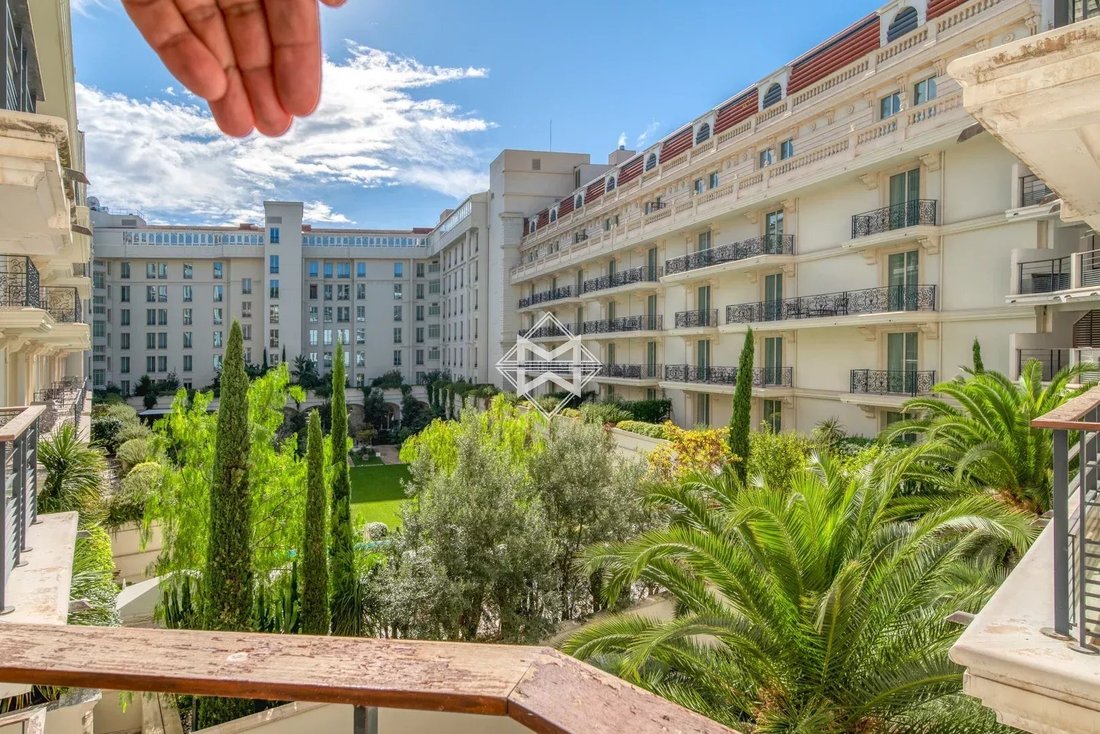 Apartment in La Source, Cannes, France 3 - 17408579