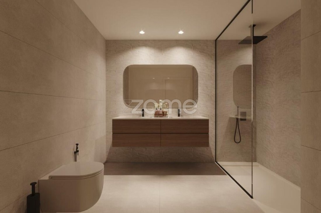 Apartment in Lordelo do Ouro e Massarelos, Porto District, Portugal 1 - 17412426