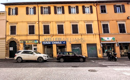 Appartamento a Centro Storico, Pesaro, Marche 1
