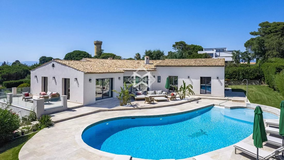 Villa in La Maure-Super Cannes, Vallauris, France 2 - 17408715