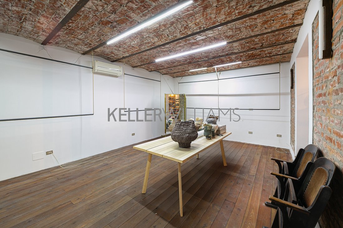 Apartment in Porta Venezia - Repubblica, Milan, Italy 5 - 17411187