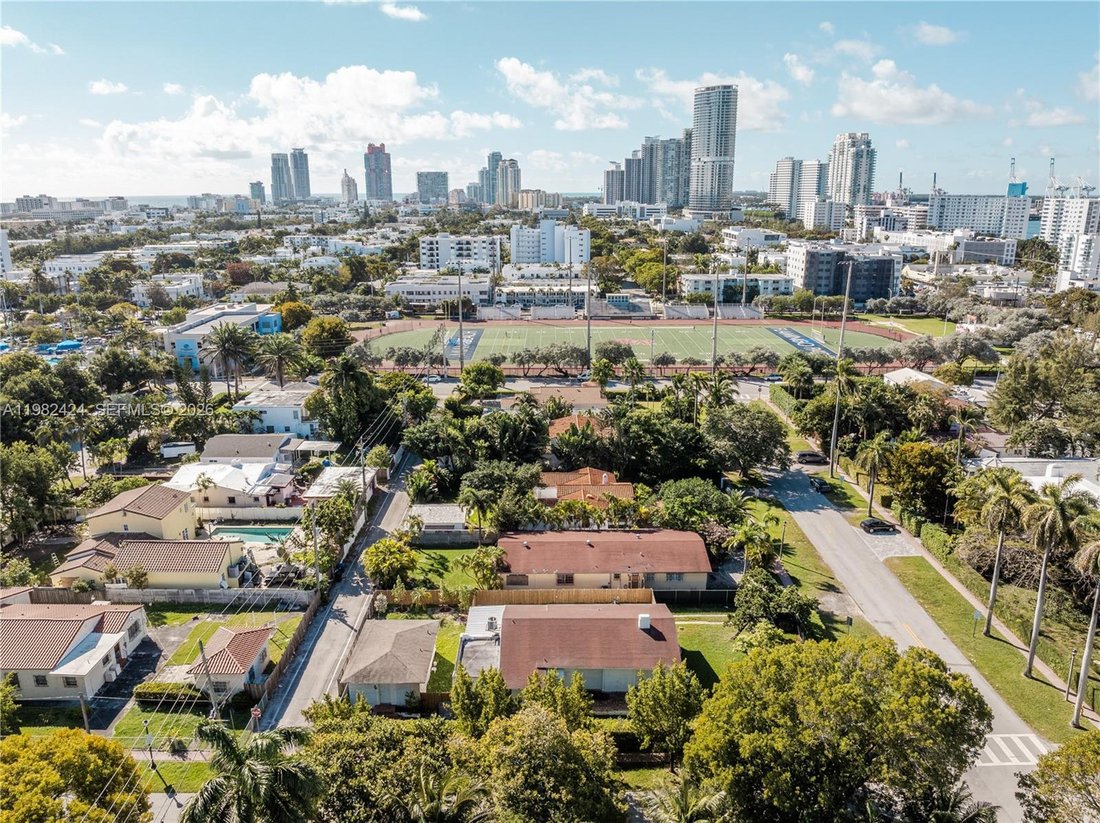 House in Miami Beach, Florida, United States 2 - 17409618