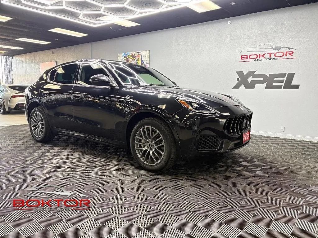 Suv in Las Vegas, NV, United States 1 - 16806931