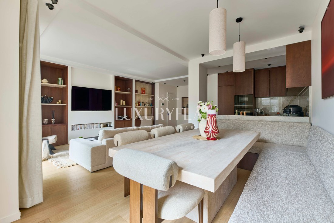 Apartment in Bois de Boulogne, Paris 16e Arrondissement, Paris 2 - 17411933
