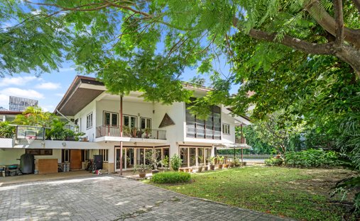 House in Bangkok, Bangkok, Thailand 1