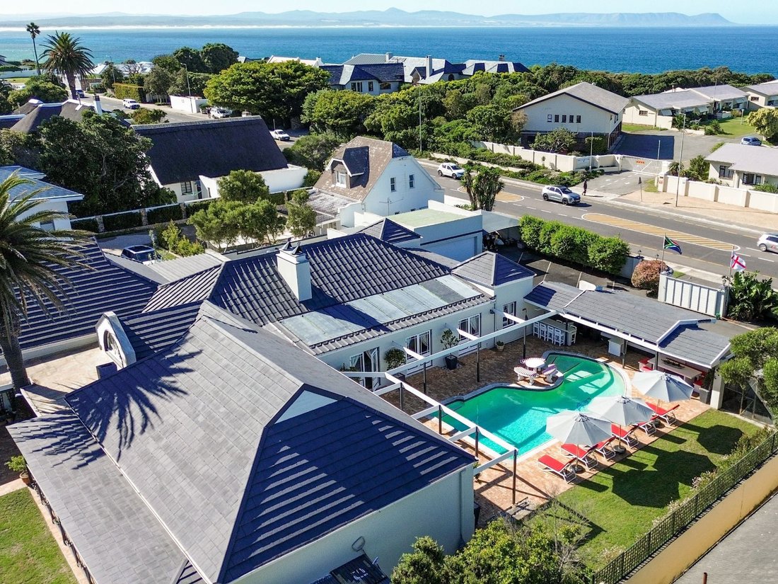 House in Hermanus, Western Cape, South Africa 1 - 17412020