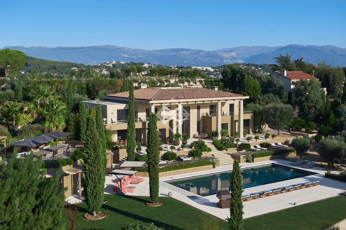 Villa in La Maure-Super Cannes, Vallauris, France 2 - 10484610
