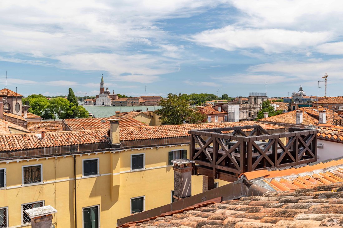 Apartment in Dorsoduro, Venice, Italy 5 - 17414571